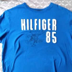 Tommy Hilfiger tee